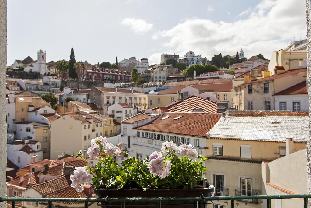 Alfama - St Estevao Viewpoint | Lisbon Cheese & Wine Apartments Номер фото